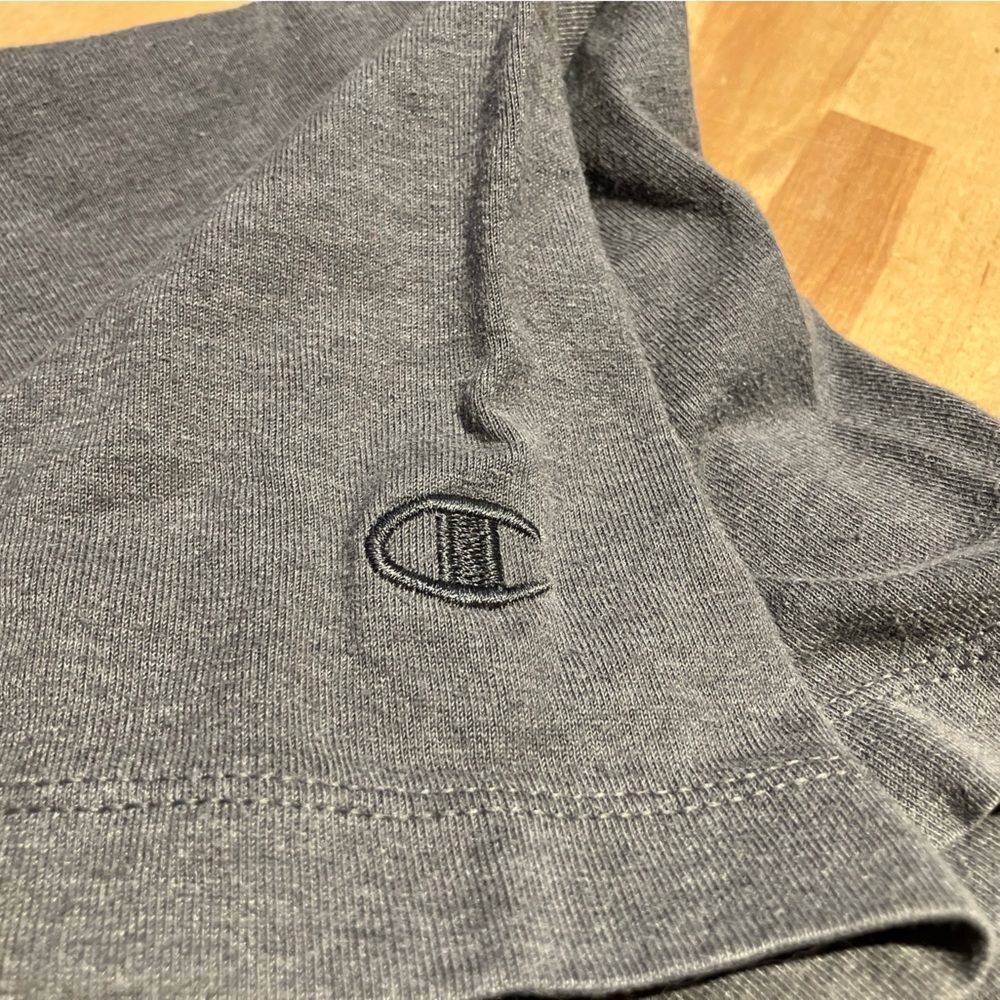 Gray Champion joggers, wide leg, excellent condition, size medium - Picture 4 of 4